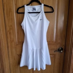 Nike Sz. M tennis dress. White built in bra. NWOT